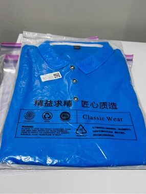 Classic Polo Shirt in Vibrant Blue Size L (1062)